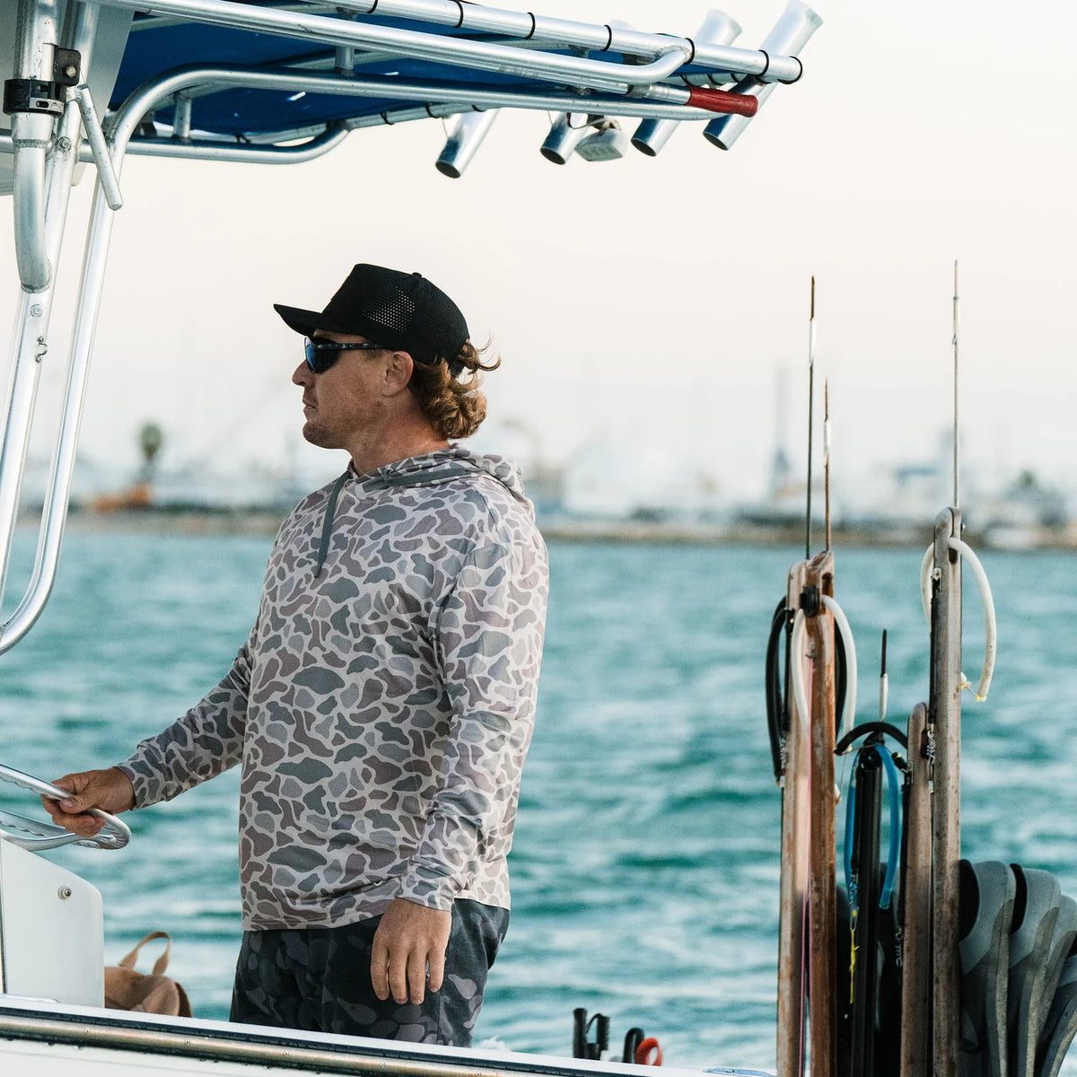 Classic Deer Camo Performance Hoodie - Stay Warm in Style!