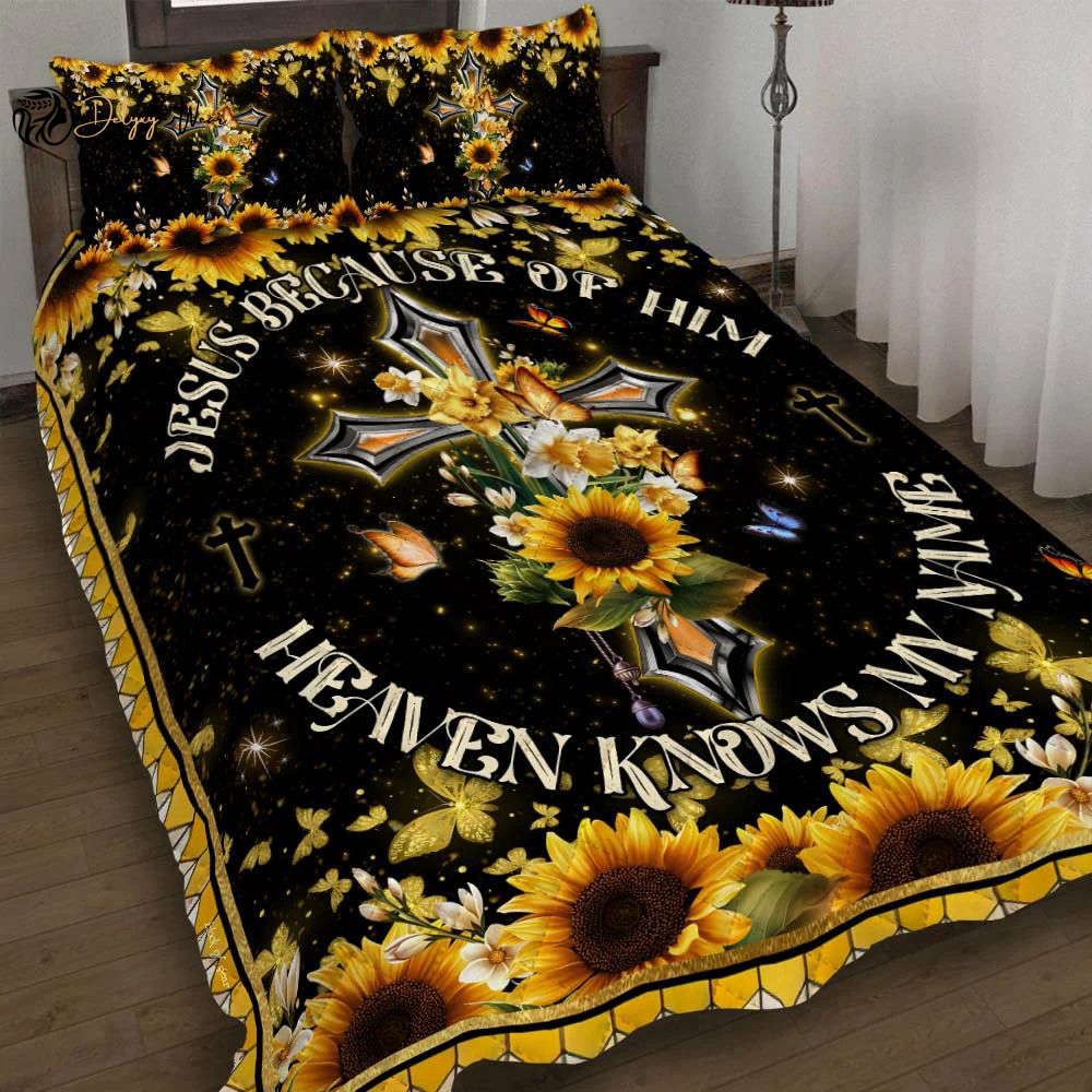 Divinely Cozy Jesus Sunflower Quilt Bedding Set: Embrace Comfort & Style!