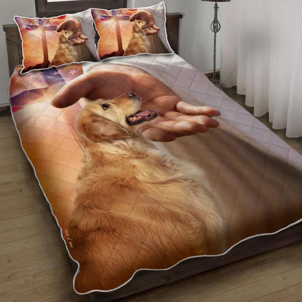 Golden Retriever with Jesus Quilt Bedding Set: Cozy and Divine Décor