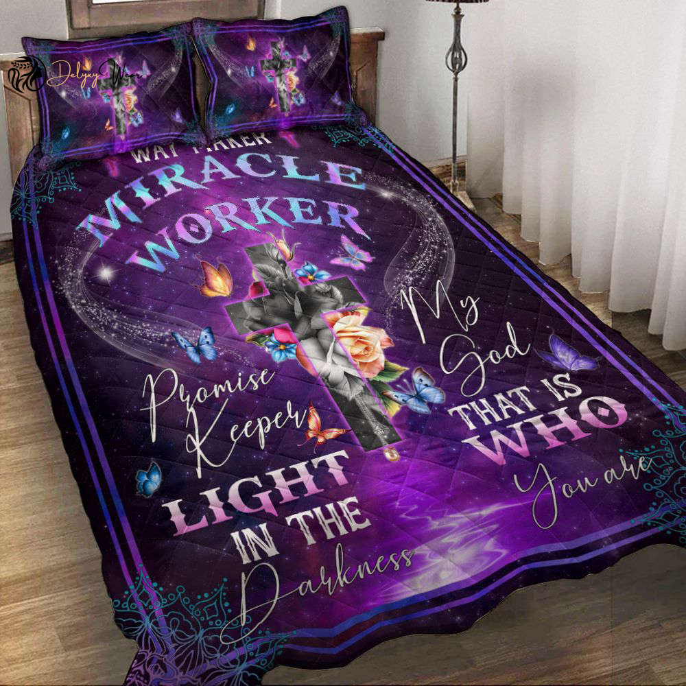 Jesus Quilt Bedding Set – Way Maker Miracle Worker Promise Keeper Gift