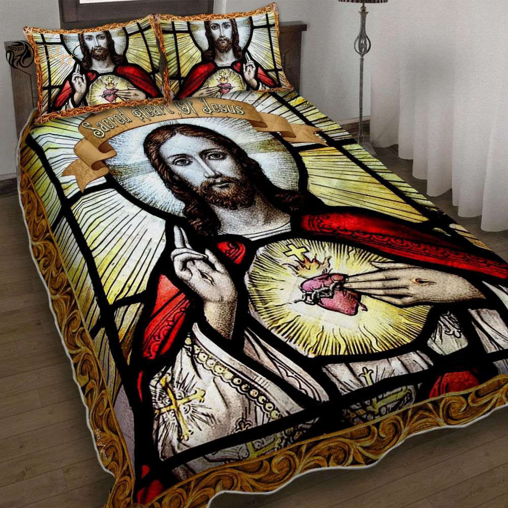 Sacred Heart of Jesus Christian Quilt Bedding Set – Unique Gift for Believers