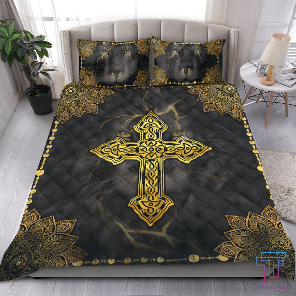 Stylish Tmarc Tee Jesus Cross Quilt Bedding Set for Comfy Nights