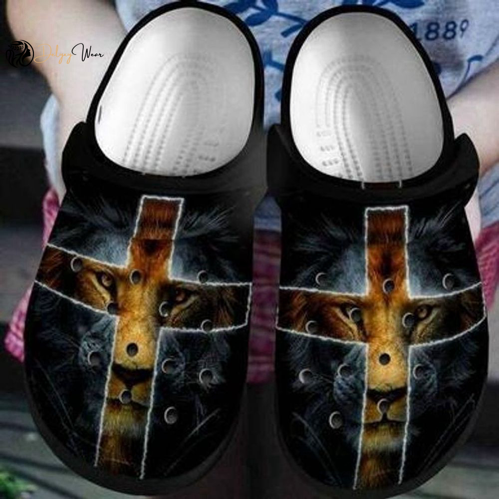 The Lion Jesus Classic Crocs Shoes Faith In God Crocs Jesus Christ Water Shoes Lion Crocs Men