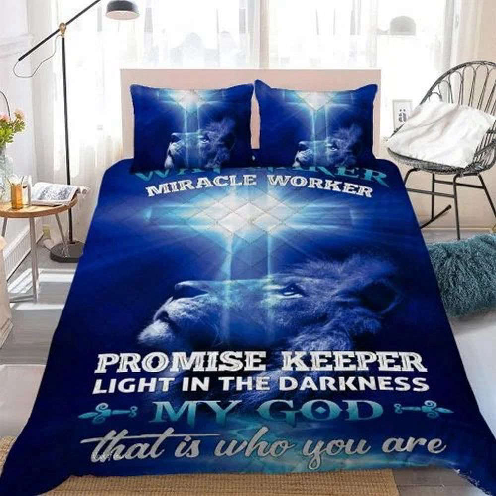 Way Maker Miracle Worker Jesus Christ Quilt Bedding Set – Divine Comfort for Your Bedroom