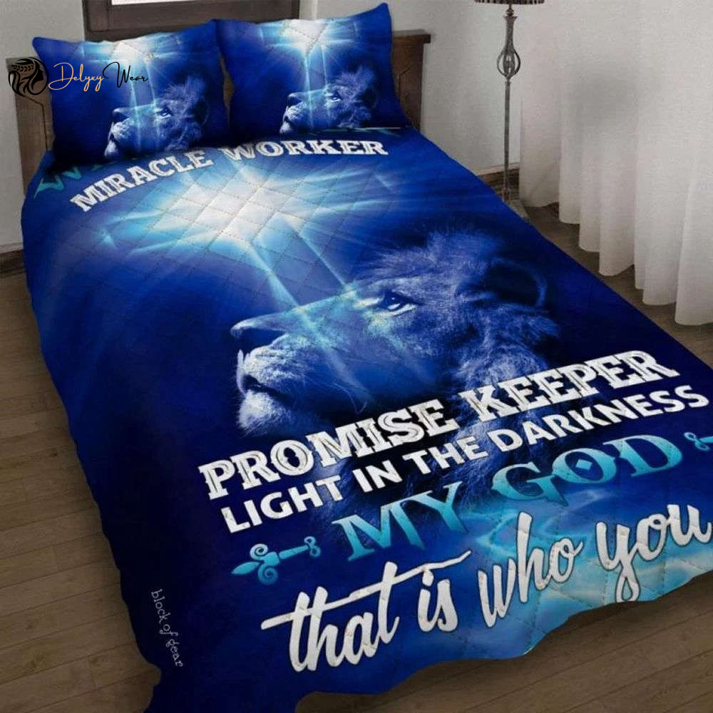 Way Maker Miracle Worker Jesus Christ Quilt Bedding Set - Divine Comfort for Your Bedroom