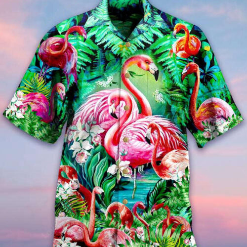 Flamingo Hawaiian Shirt Gift for Men Women Fans: Stylish Short Sleeve Aloha Shirt Gift for Men Women Fans for Men & Women