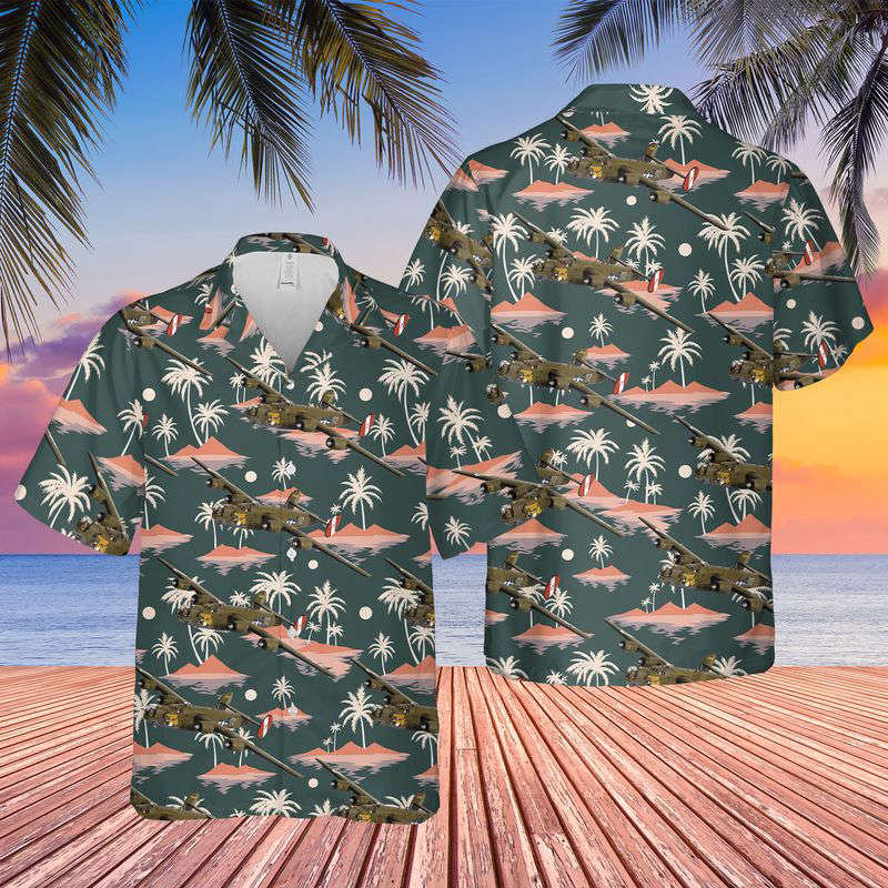 US Air Force Consolidated B-24H-15-FO Liberator, 42-52534Q2-M ‘Witchcraft’ Of 467th Bomb Group Hawaiian Shirt Gift for Men Dad Father Gift for Men Dad Father