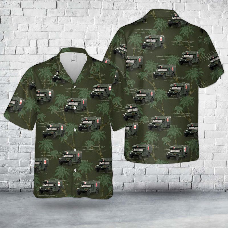 US Army National Guard Humvee Military M997A3 Ambulance 2018 Hawaiian Shirt Gift for Men Dad Father Gift for Men Dad Father