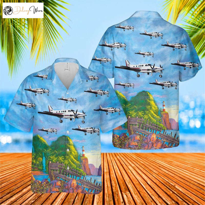 Beech King Air 90 Hawaiian Shirt Gift for Men Women Fans: Stylish Men s Hawaii Shirt Gift for Men Women Fans for a Tropical Vibe!