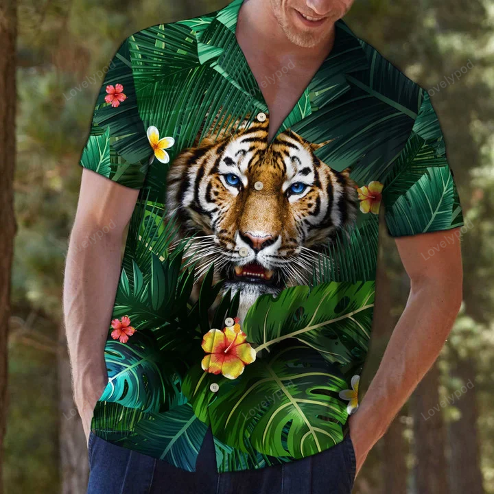 Hawaiian Tiger Floral Shirt: Stylish Unisex Short Sleeve Aloha Shirt for Men & Women