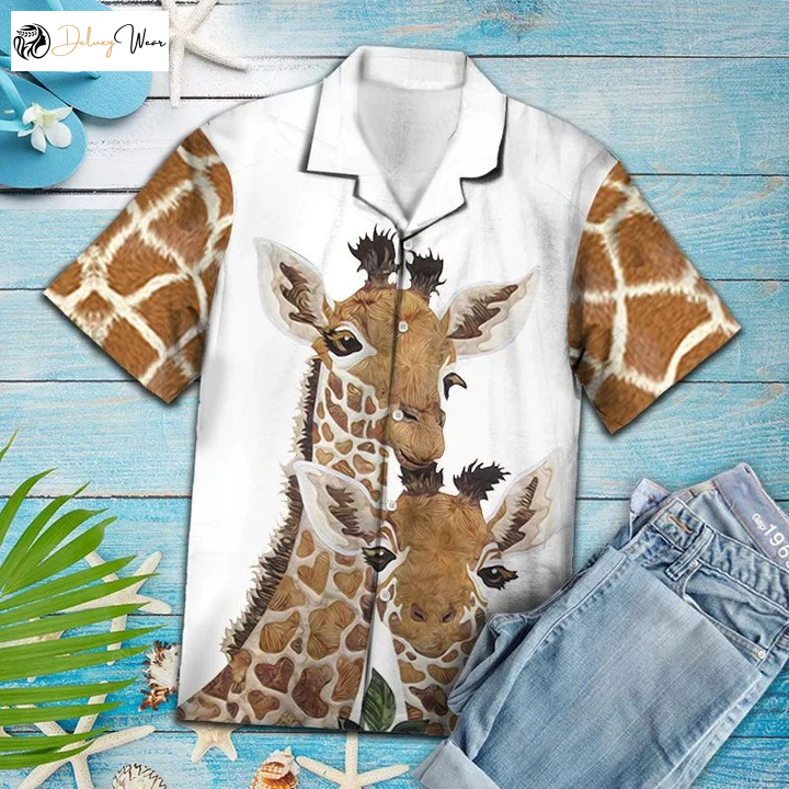 Unique Giraffe Family Portrait Hawaiian Shirt – Ideal Holiday Gift for Men & Women