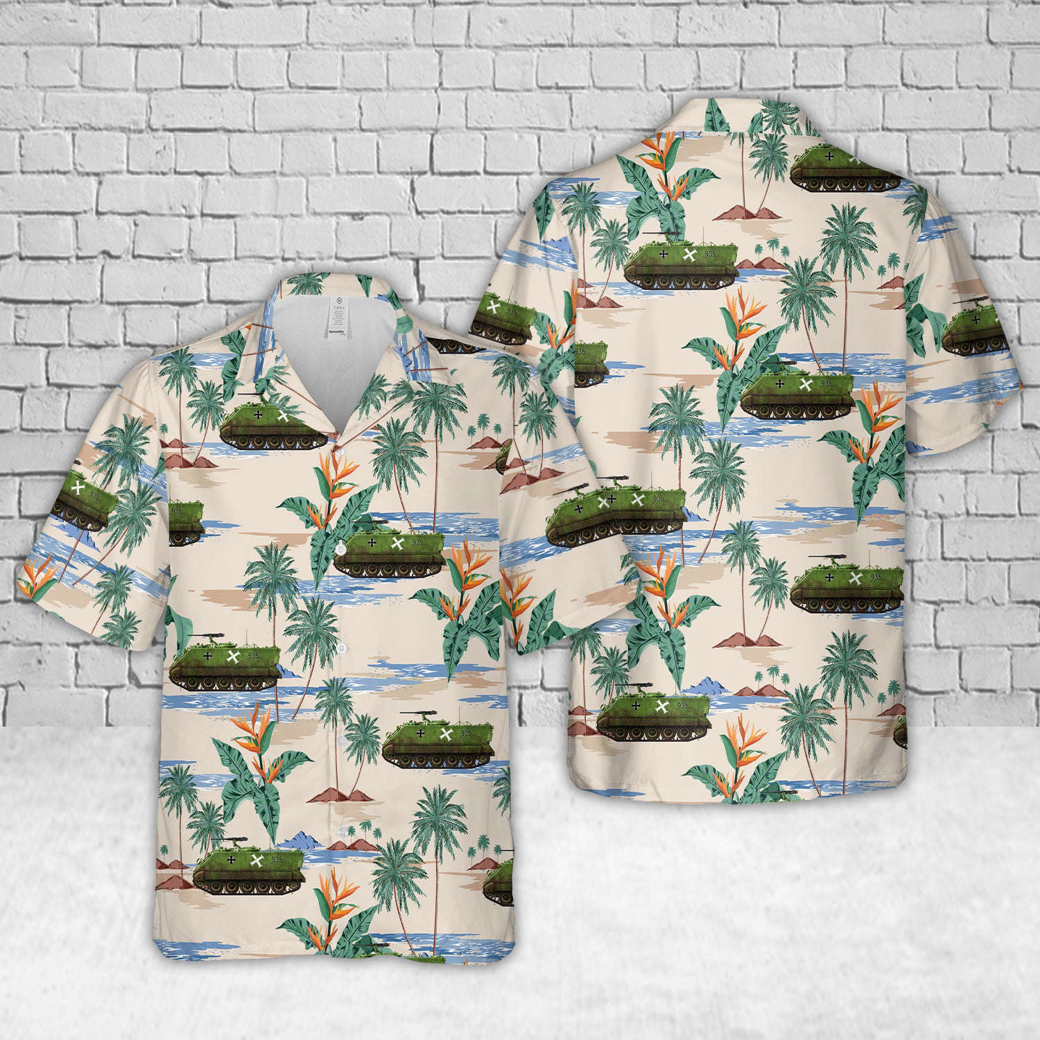 German Army Bundeswehr M113G with manoeuvers provisional markings, 1970s Hawaiian Shirt Gift for Men Dad Father Gift for Men Dad Father