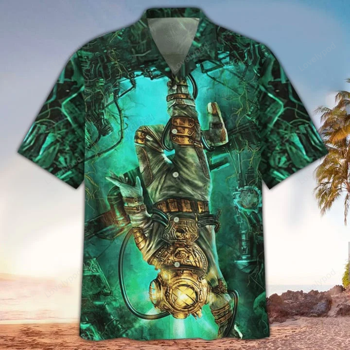 Scuba Helmet Hawaiian Shirt Gift for Men Dad Father – Stylish Unisex Scuba Shirt Perfect Gift for Scuba Lovers