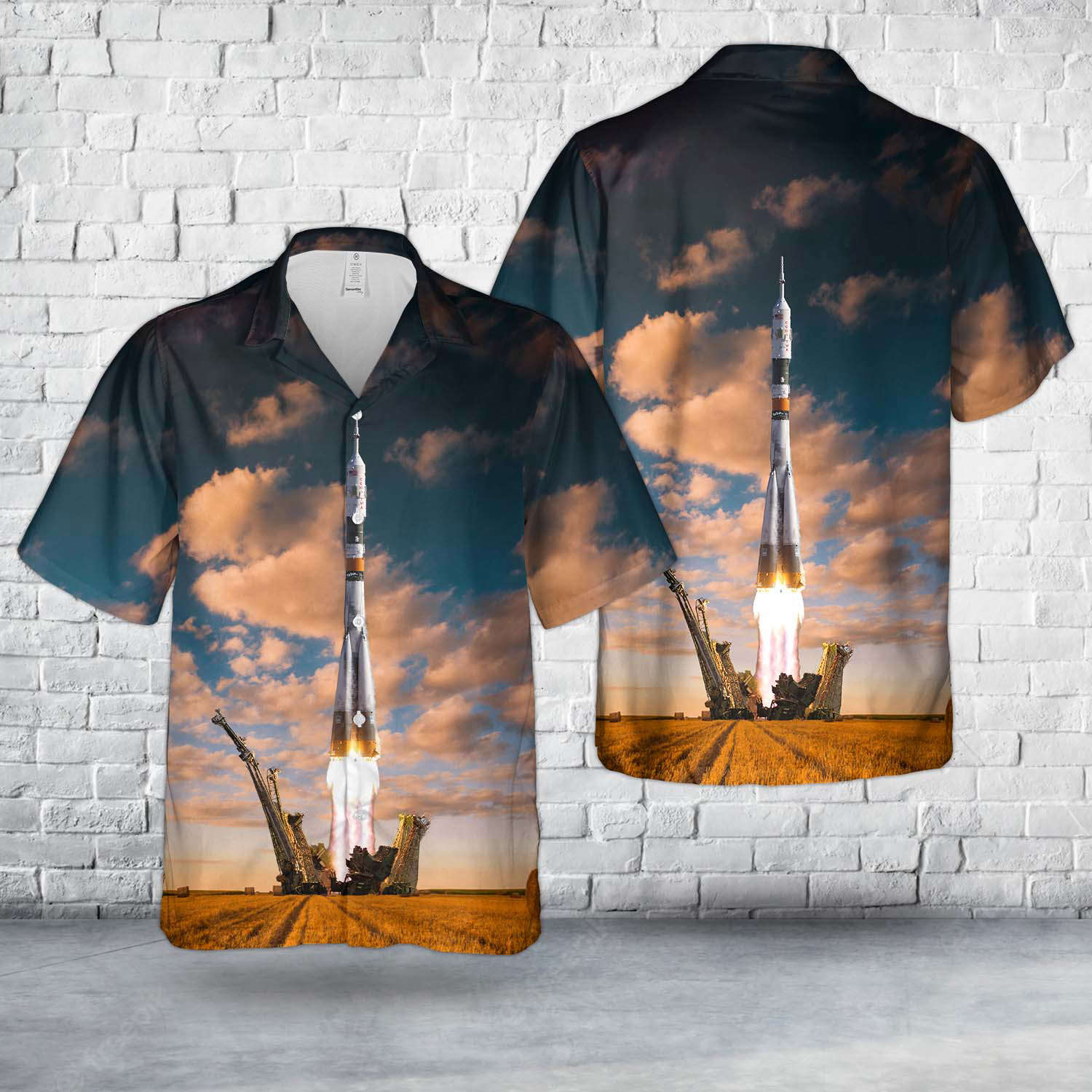 Soyuz-FG rocket launches from “Gagarin’s Start” Hawaiian Shirt Gift for Men Dad Father Gift for Men Dad Father
