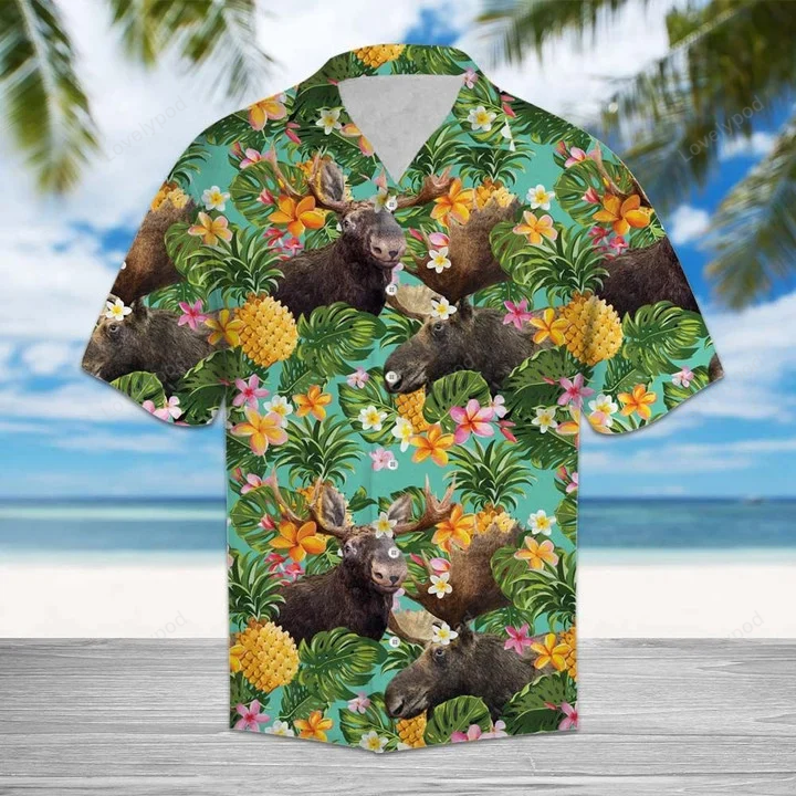 Stylish Tropical Pineapple with Moose Hawaiian Shirt Gift for Men Dad Father: Perfect for a Fun Summer Look