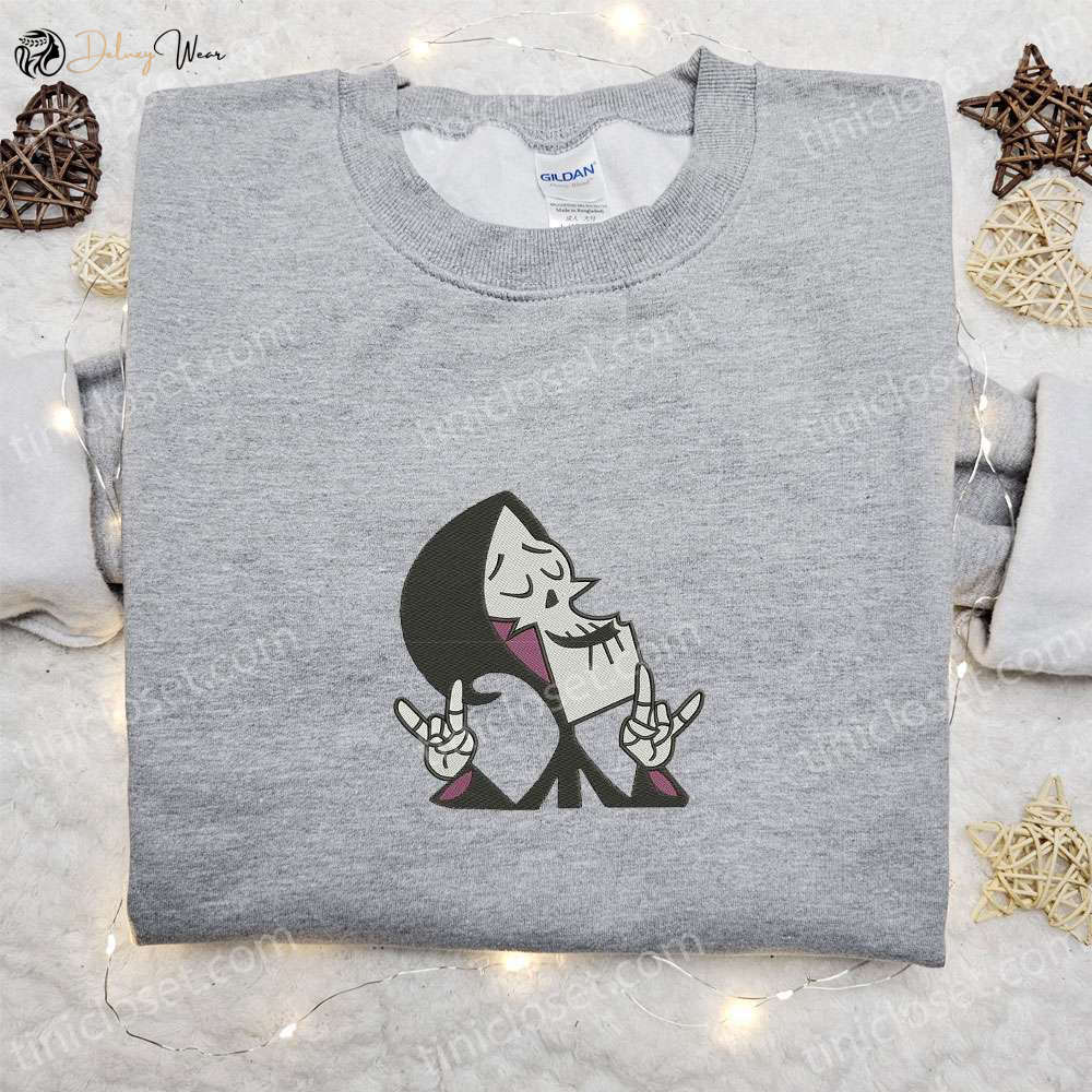 Grim Smile Ghost Embroidered Shirt – Perfect Spirit Halloween T-shirt and Halloween Gift for Family