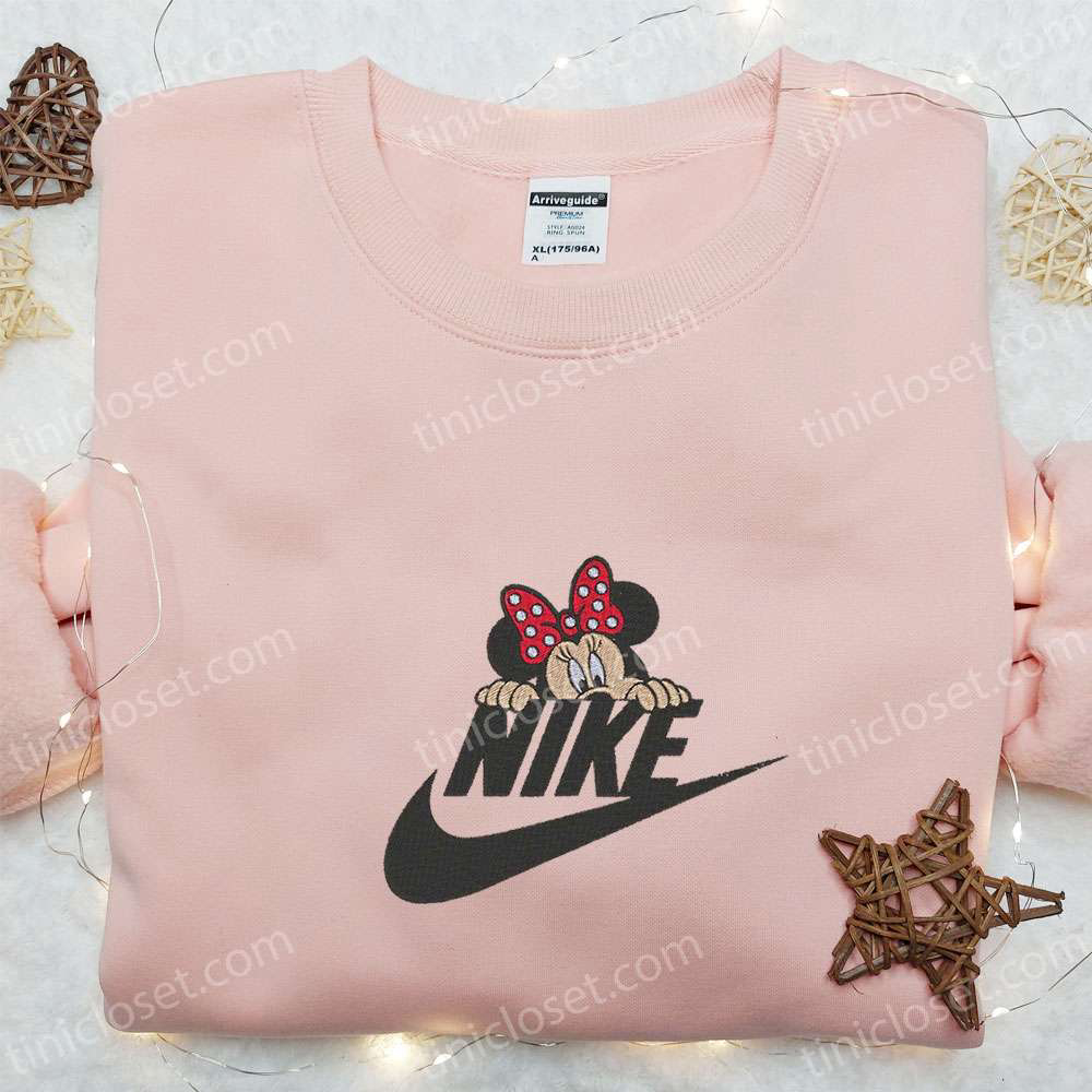 Minnie Mouse x Nike Cartoon Sweatshirt & Disney Characters Embroidered T-shirt – Perfect Family Gift