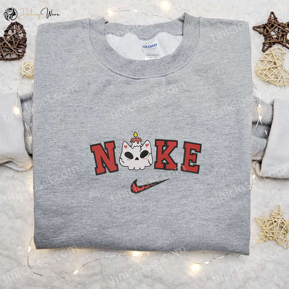 Spooktacular Nike x Skull Halloween Hoodie & T-shirt: Best Gifts for Family