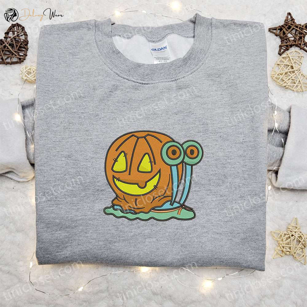 Spooky Snail Pumpkin Halloween T-Shirt & Hoodie: Best Gift Ideas for Family
