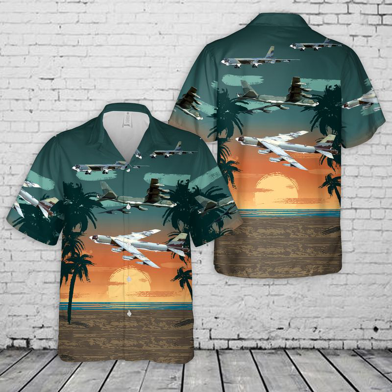 US Air Force B-52 G Stratofortress Bomber airplane Hawaiian Shirt Gift for Men Dad Father Gift for Men Dad Father