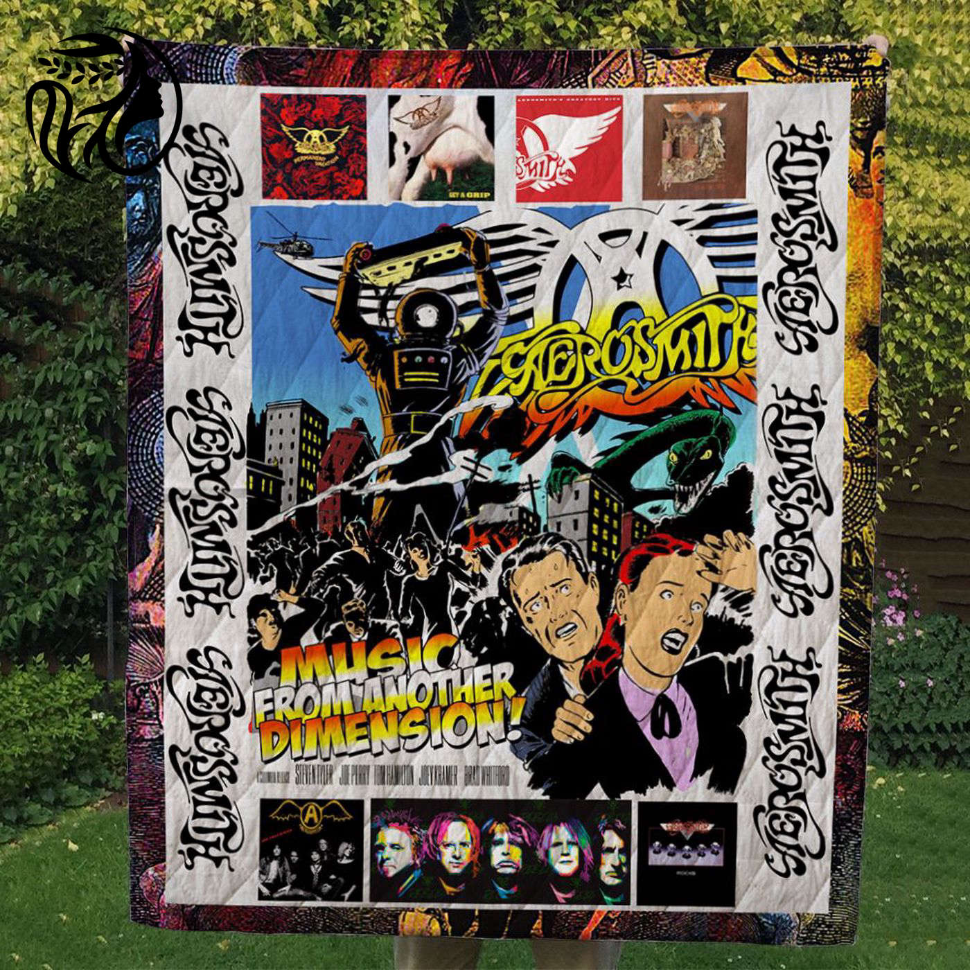 Cozy up with Aerosmith: Fleece Blanket & Quilt – Rock Band Merchandise for Ultimate Comfort!