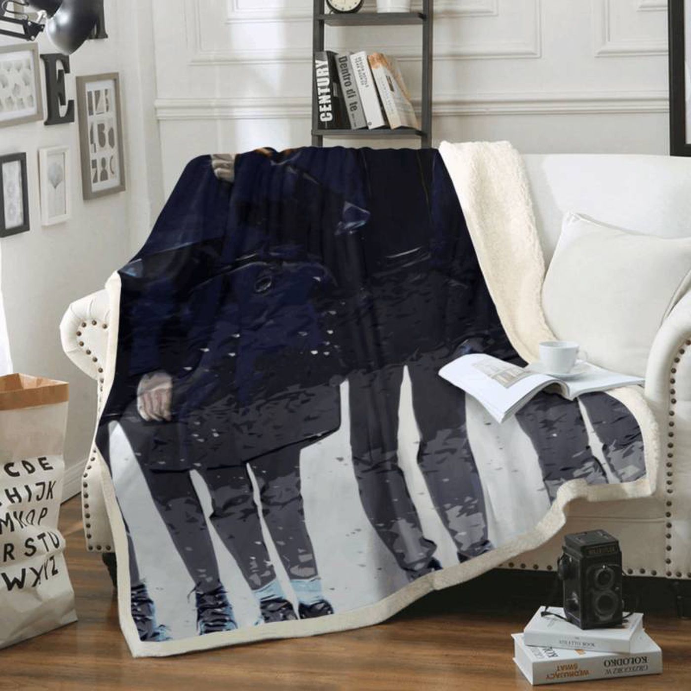 Beatles Band Pop Art Fleece Blanket – English Rock & Music Memorabilia for Beatles Fans