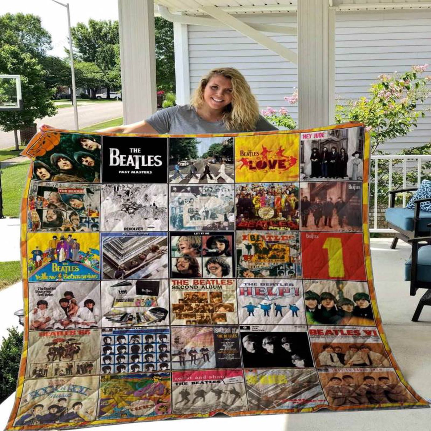 Cozy Up with The Best of AC The Beatles Blanket TH0309 Quilt – A Must-Have for Beatles Fans!