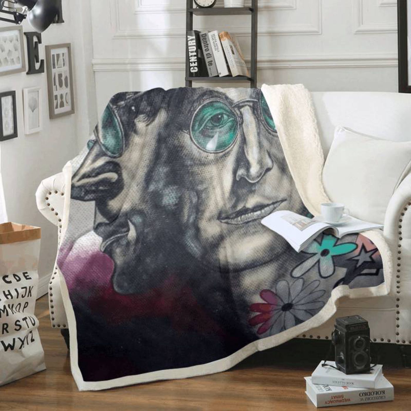 Beatles Art Fleece Blanket: John Lennon Tribute with Iconic Band Designs