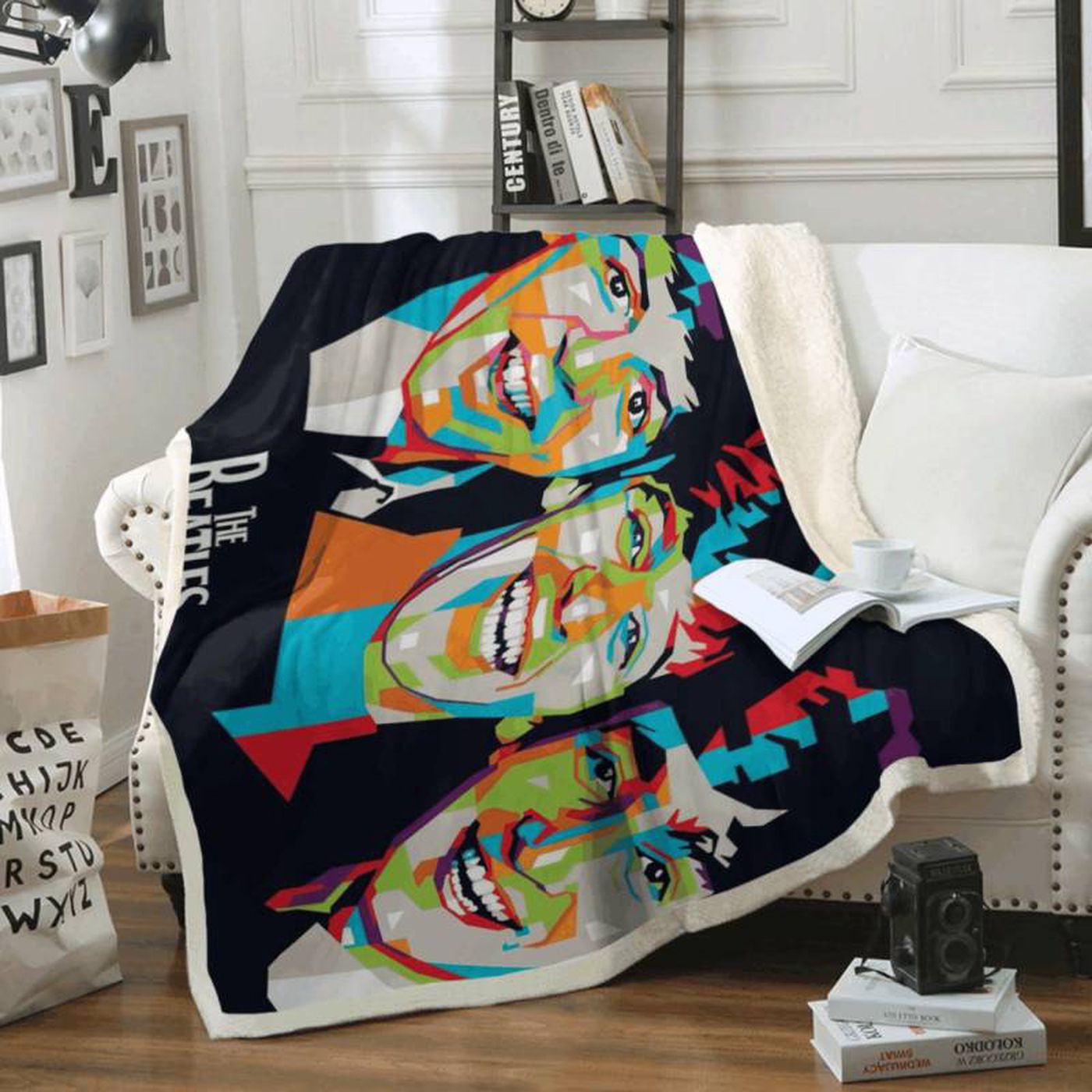 The Beatles Art Fleece Blanket: Officially Licensed Merchandise Celebrating the Iconic English Rock Band!