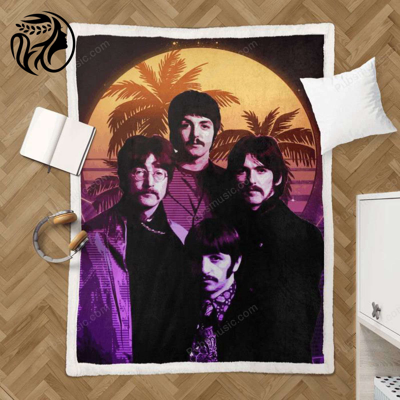 The Beatles Retro Sherpa Fleece Blanket – Embrace 80s Nostalgia!