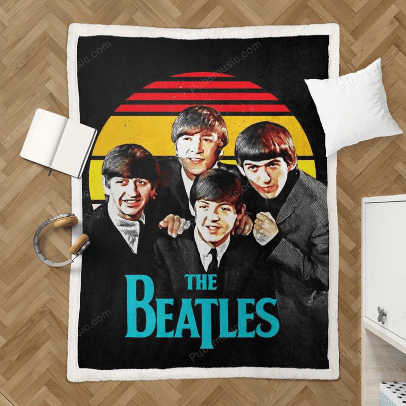 Rock your cozy nights with The Beatles Retro Sherpa Fleece Blanket – John Lennon-inspired comfort!