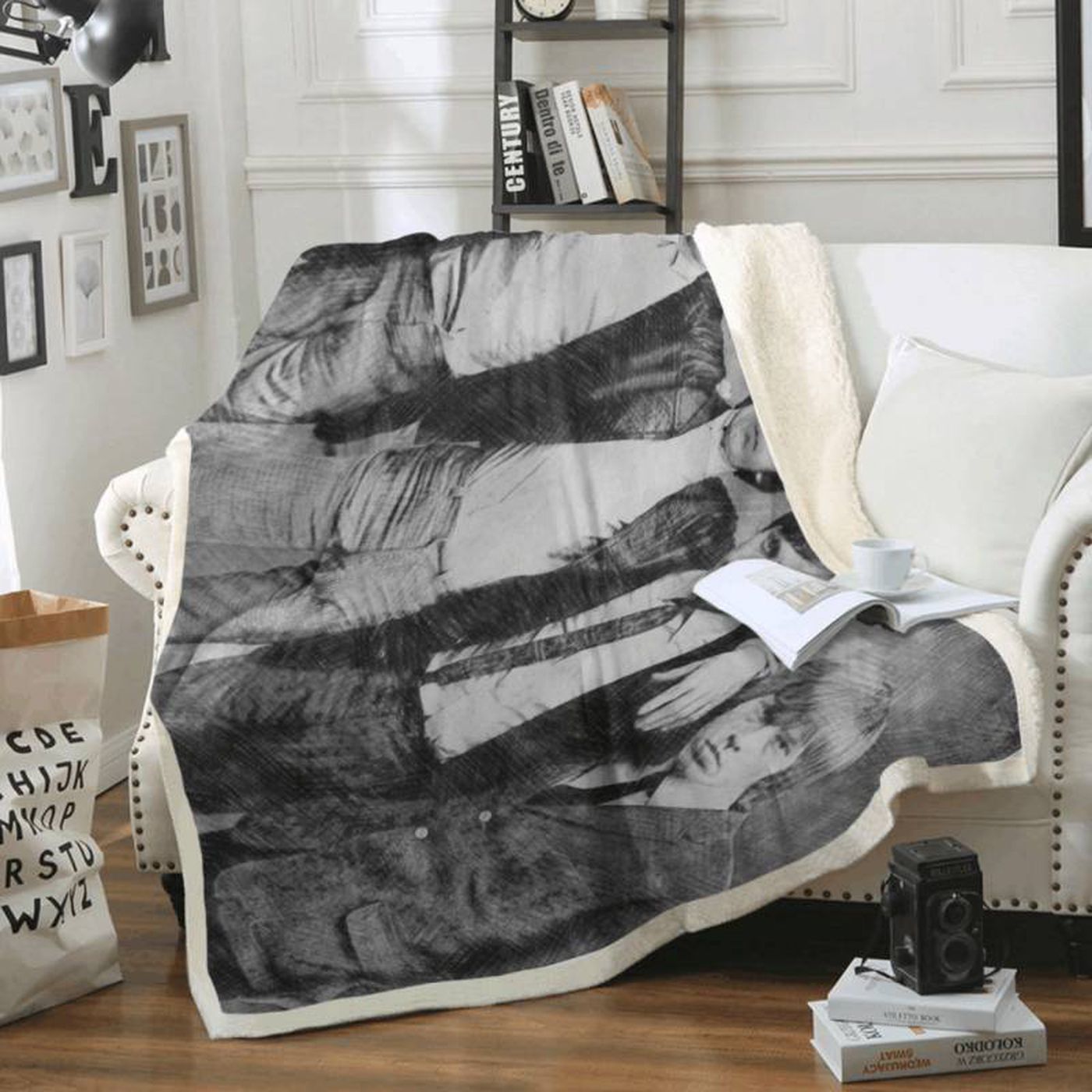 The Beatles Yesterday Song Art Fleece Blanket: Cozy Tribute to Iconic Music – Limited Edition!