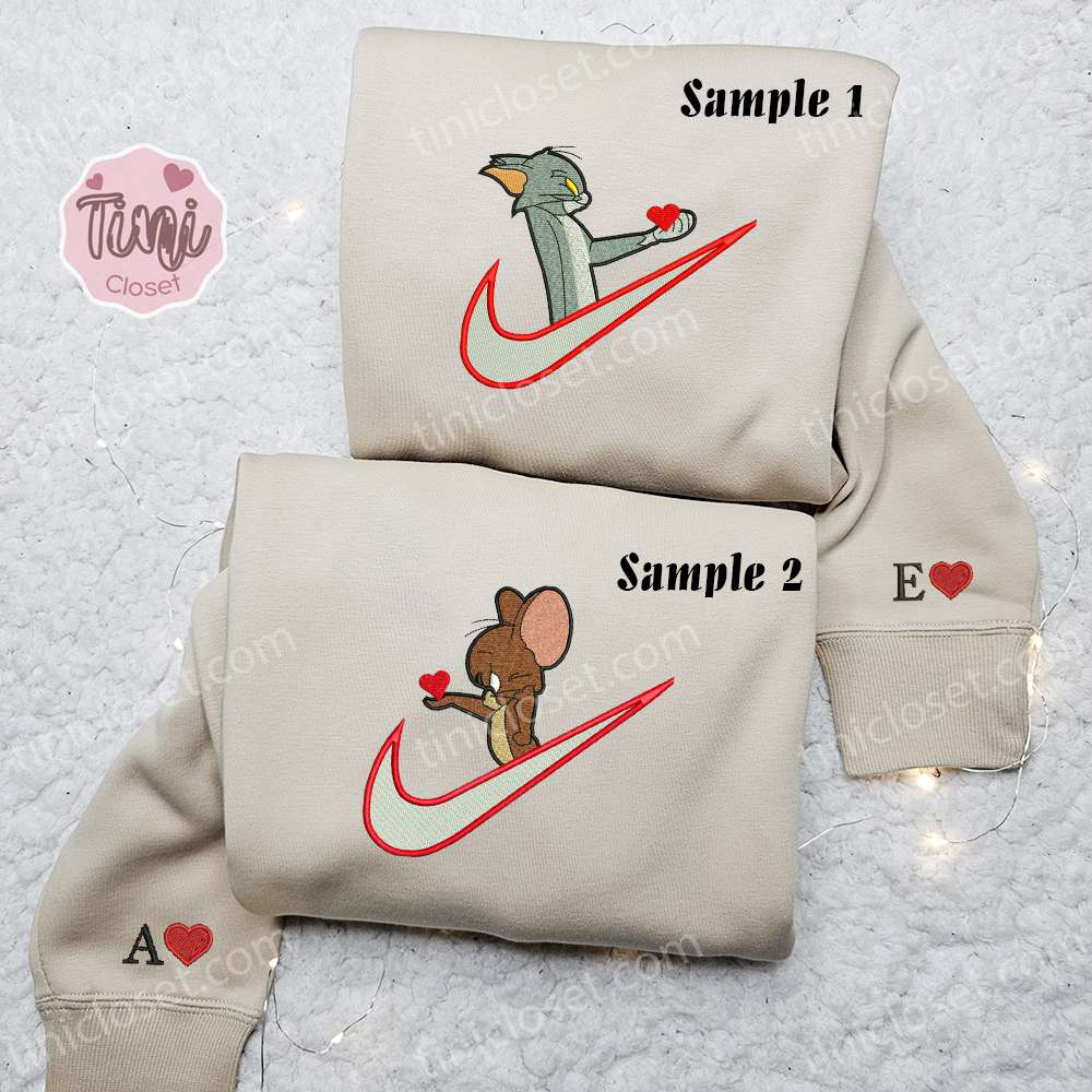 Tom And Jerry Giving Heart x Nike Couple Shirt: Cartoon Hoodie Valentine’s Day Sweatshirt