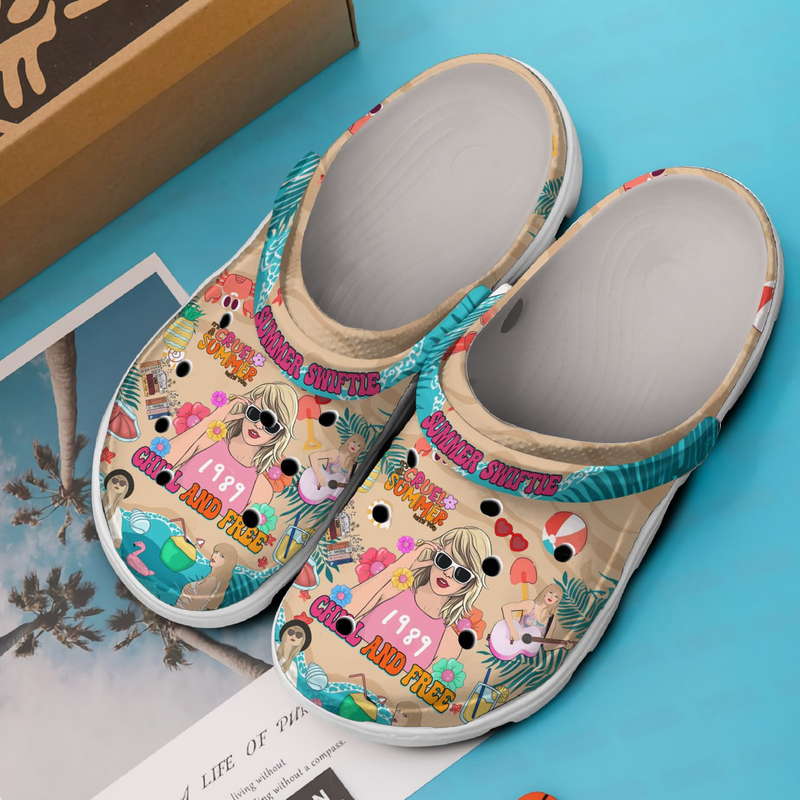 Stylish & Cozy Taylor Swift Colorful Clogs for Kids & Adults – Ultimate Comfort Guaranteed!