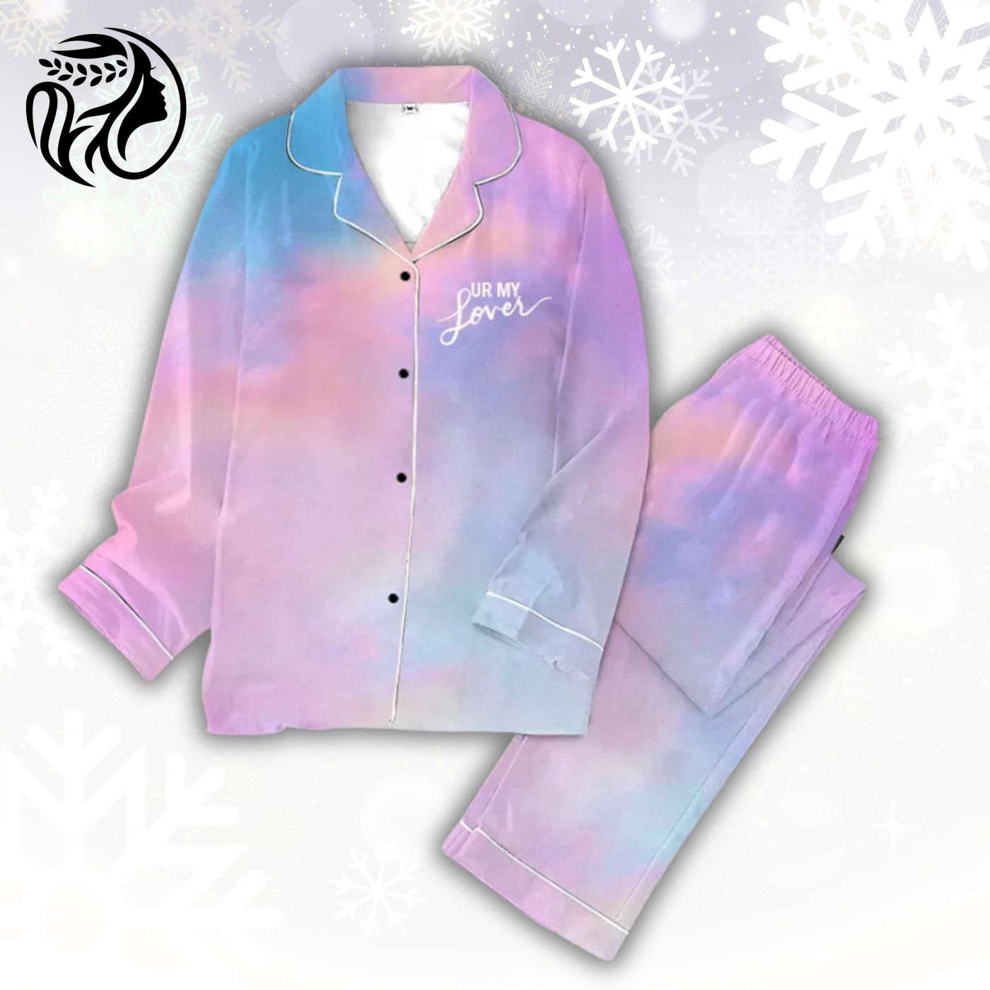 Get cozy with Taylor Lover & Eras Tour Pajamas Set – Perfect for Taylor Swift fans!