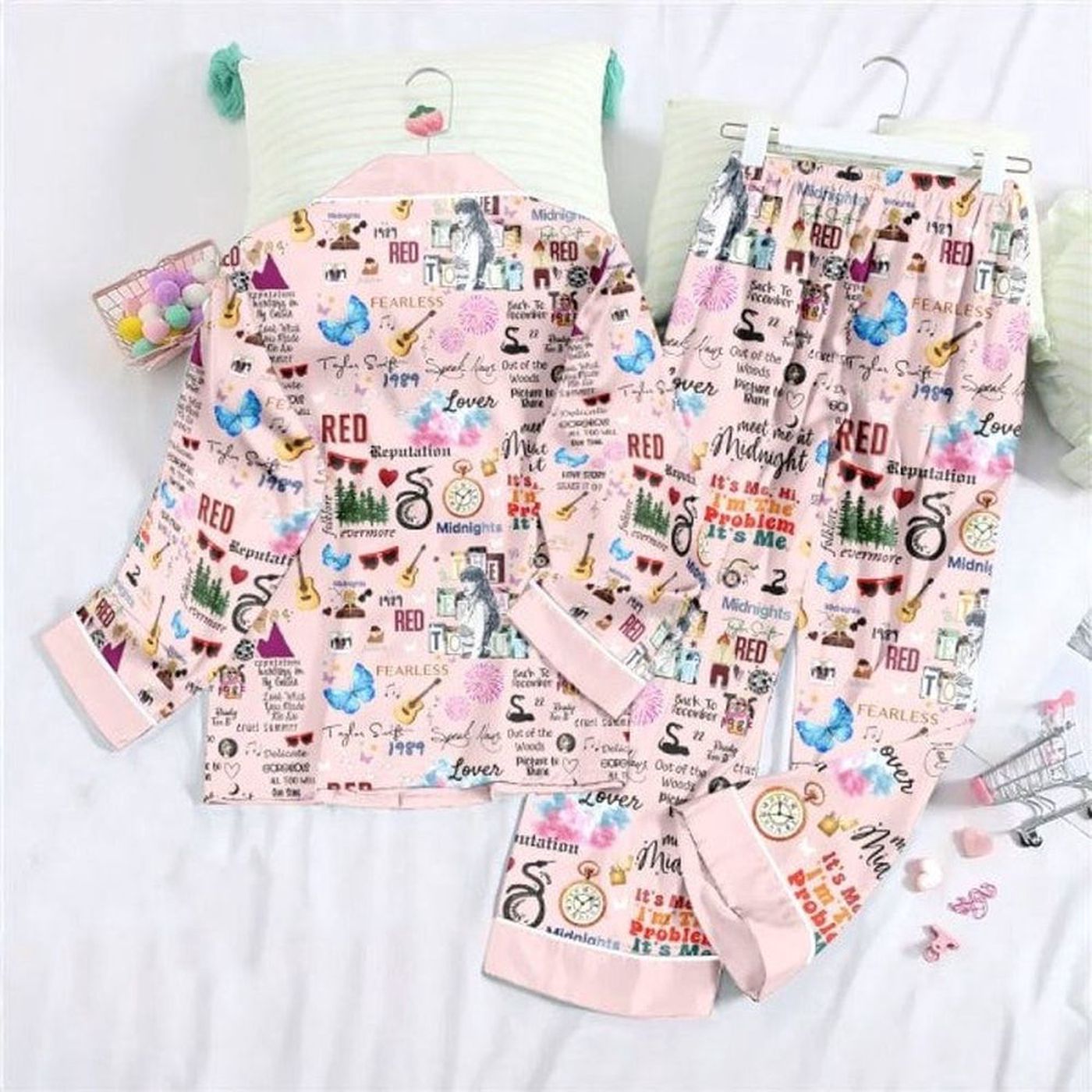 Stylish Taylor Women Pajamas Set 1989 Collection – Comfy & Trendy Sleepwear